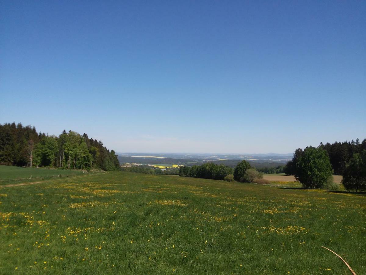 Ubytovani Ronsperk Pobezovice Bagian luar foto